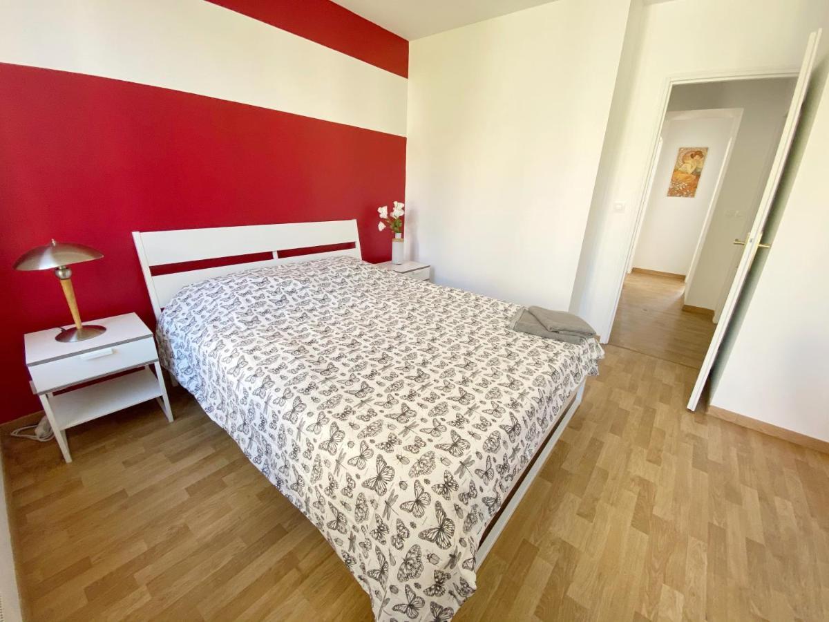 22 Chic & Cosy Grand Appart 92M2 Parking Gratuit Hypercentre Netflix 생테티엔 외부 사진